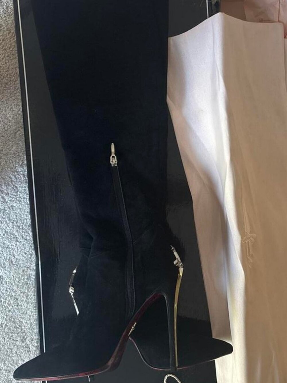 Cesare paciotti Dagger Heels